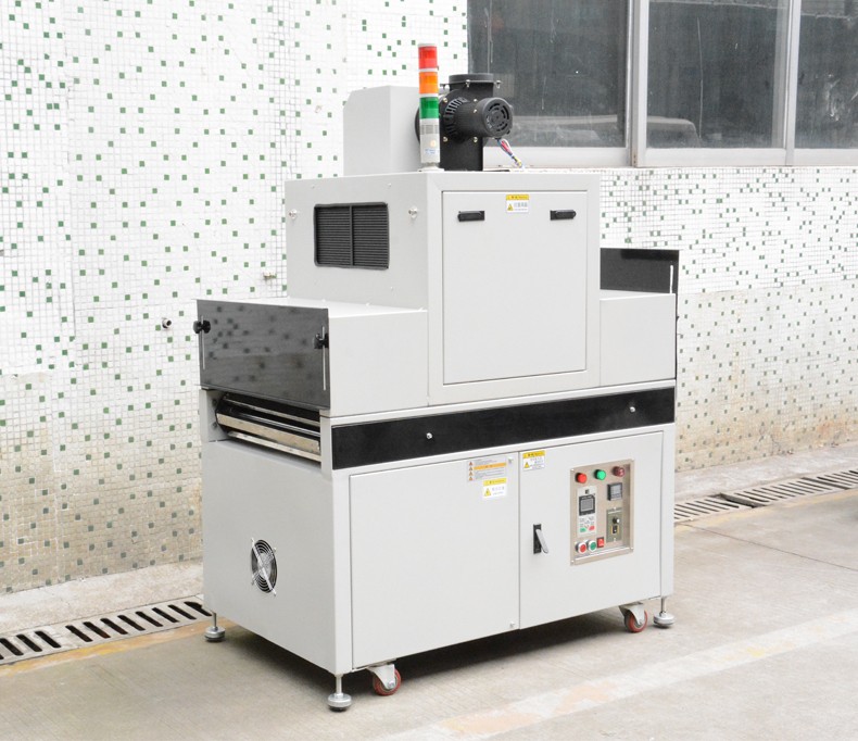 鞋面固漆6KW1組燈固化機.jpg 鞋面固漆6KW1組燈固化機.jpg